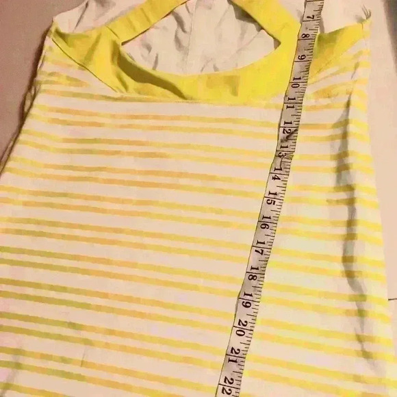 Lou Lou Lemon White Yellow Work Out Top - Picture 15 of 15